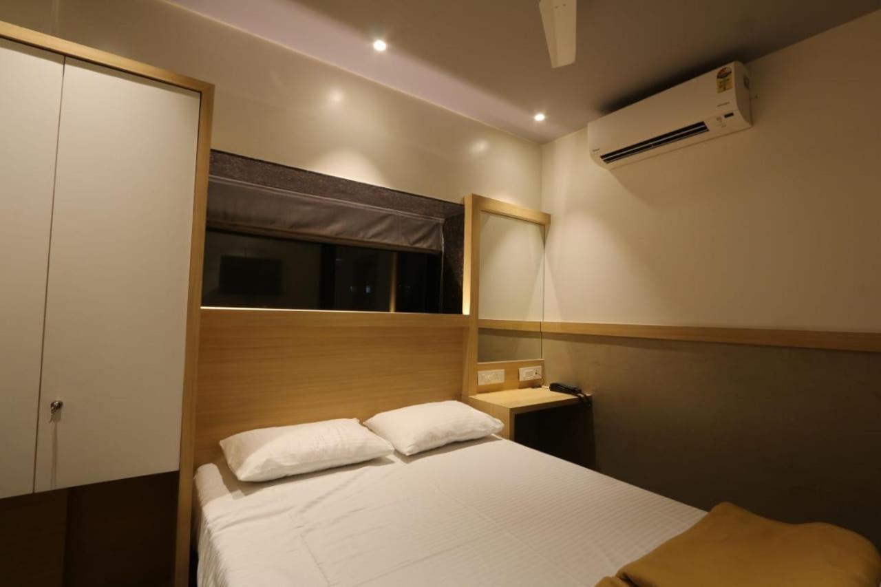 Avenue 10 Boutique Pune