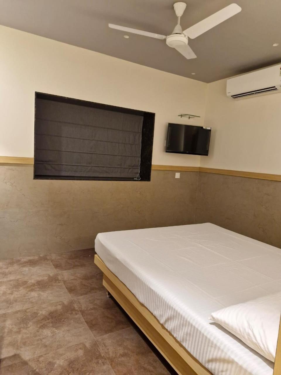 Avenue 10 Boutique 3* Pune